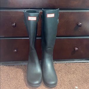 Black Tall Hunter Boots